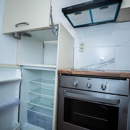 Agreable Chambre Sur Liege Avc Parking Et Wifi Gratuit Exteriör bild