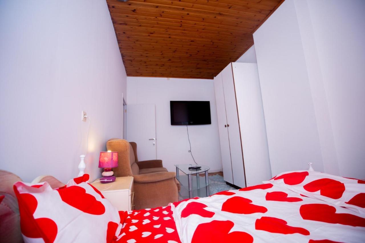 Agreable Chambre Sur Liege Avc Parking Et Wifi Gratuit Exteriör bild